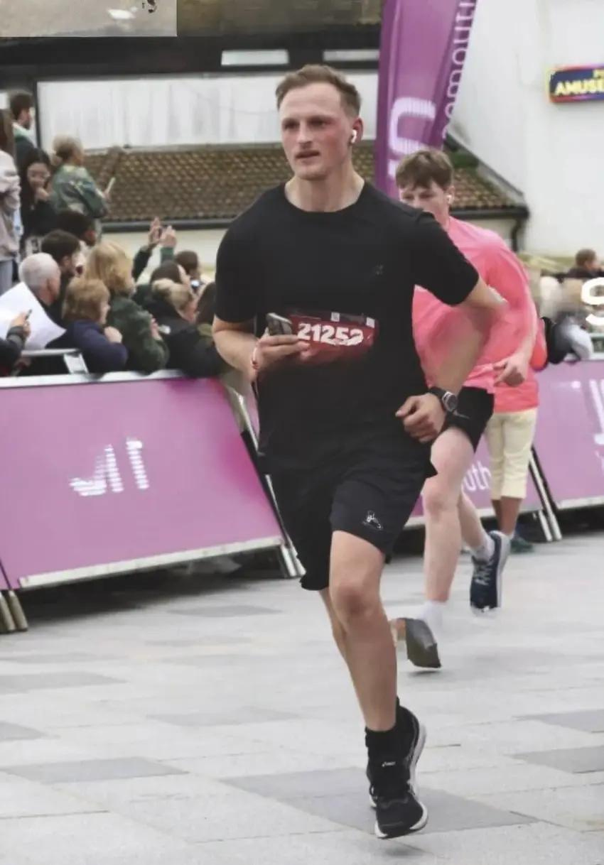 Henry running and representing the PWR Endure cause
